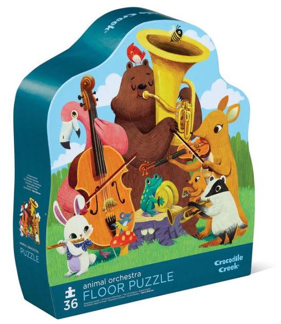 Box with animals playing instruments