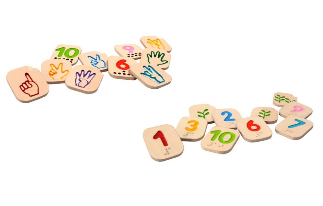 1 set of 10 number tiles 